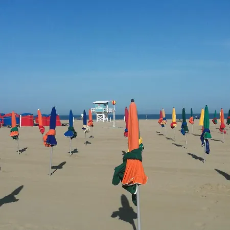Les Paves Bleus - Coeur De * Deauville