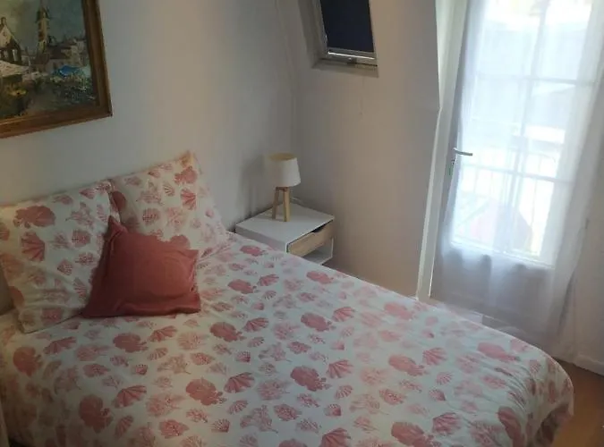 Les Paves Bleus - Coeur De دوفييل